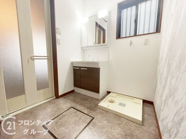 宇治市伊勢田町中荒の中古一戸建て