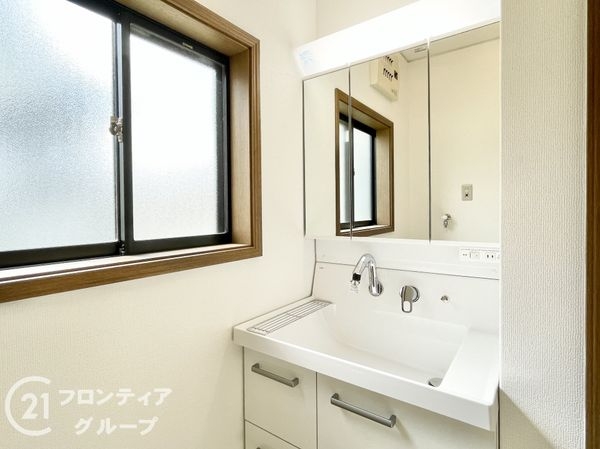 京都市伏見区久我御旅町の中古一戸建て