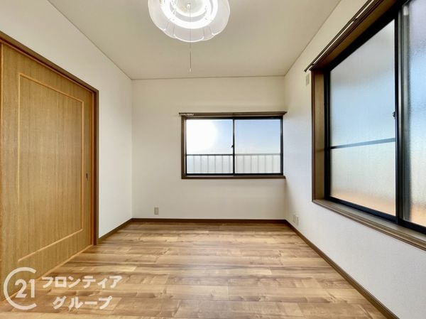 京都市伏見区久我御旅町の中古一戸建て