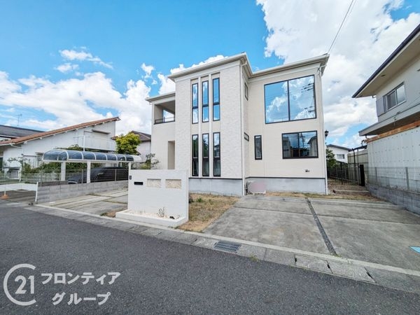 大津市比叡平１丁目の中古一戸建て