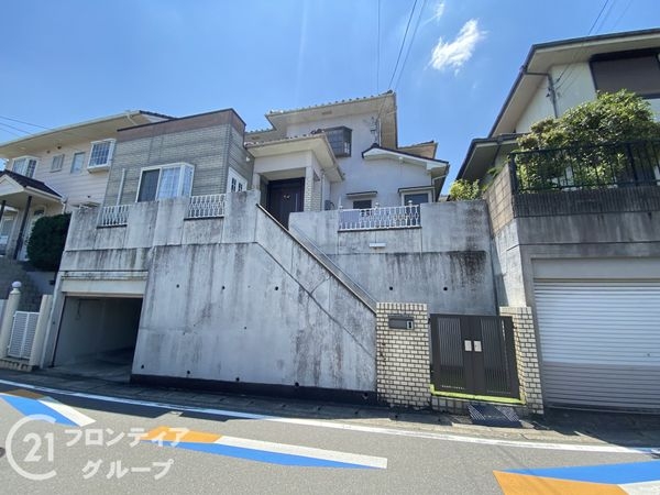 宇治市天神台３丁目の中古一戸建て