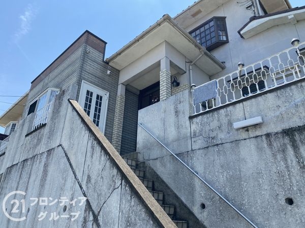 宇治市天神台３丁目　中古一戸建て