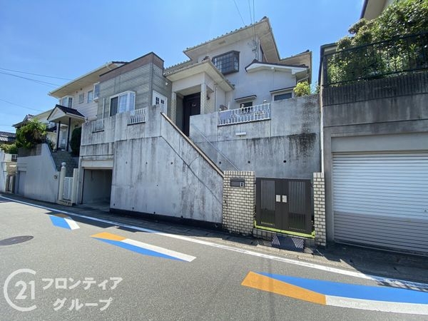 宇治市天神台３丁目の中古一戸建て