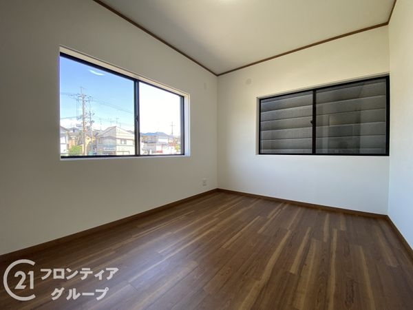 京都市伏見区深草大亀谷東寺町の中古一戸建て