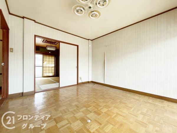 京都市伏見区深草平田町の中古一戸建て