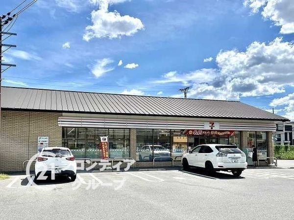 パデシオン桃山 中古マンション(セブンイレブン桃山町因幡店)
