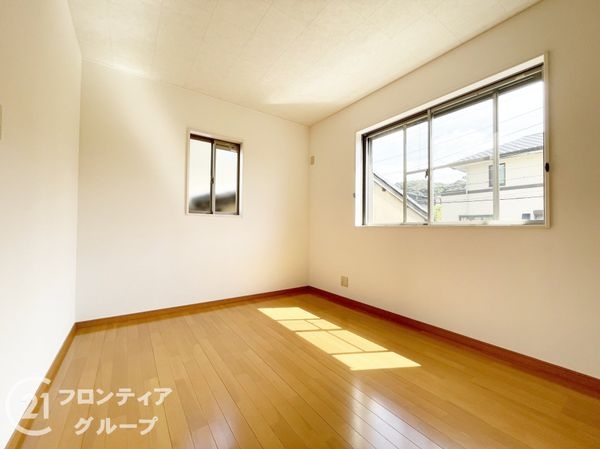 宇治市明星町１丁目の中古一戸建て