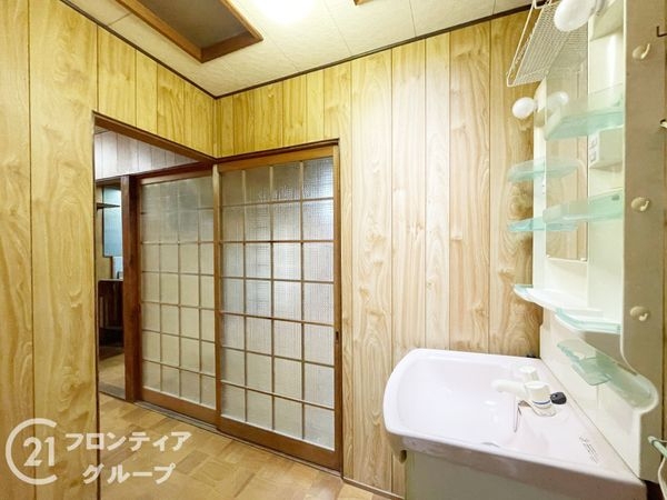 宇治市槇島町南落合の中古一戸建て