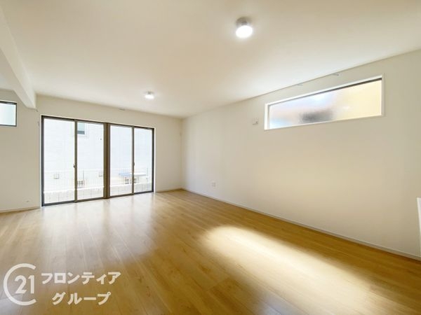 京都市山科区御陵封ジ山町　新築一戸建て　1期　１号棟