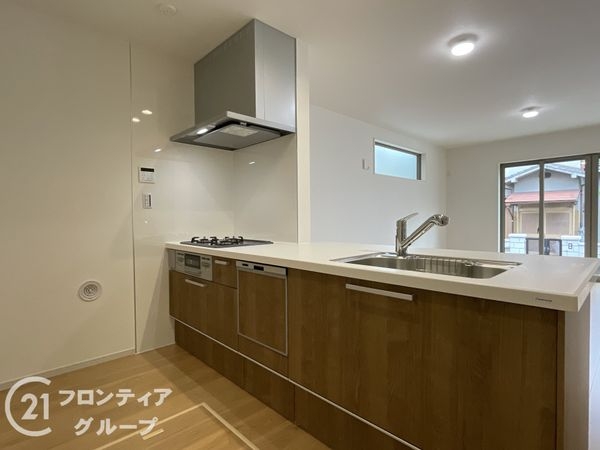 宇治市羽拍子町　新築一戸建て　１期　１号地