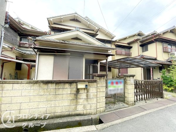 城陽市富野池ノ内の中古一戸建て