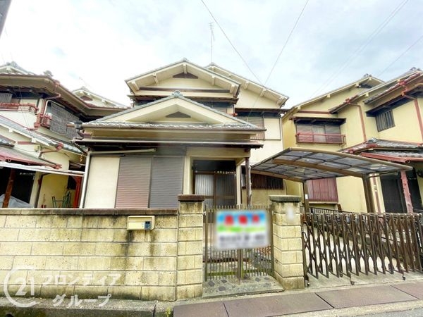 城陽市富野池ノ内の中古一戸建て