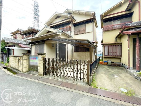 城陽市富野池ノ内の中古一戸建て