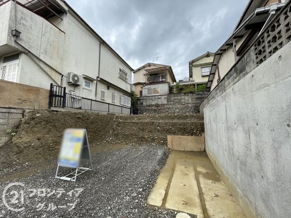 京都市山科区四ノ宮小金塚　新築一戸建て