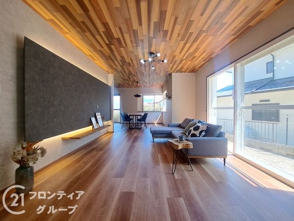 大津市青山５丁目　中古一戸建て