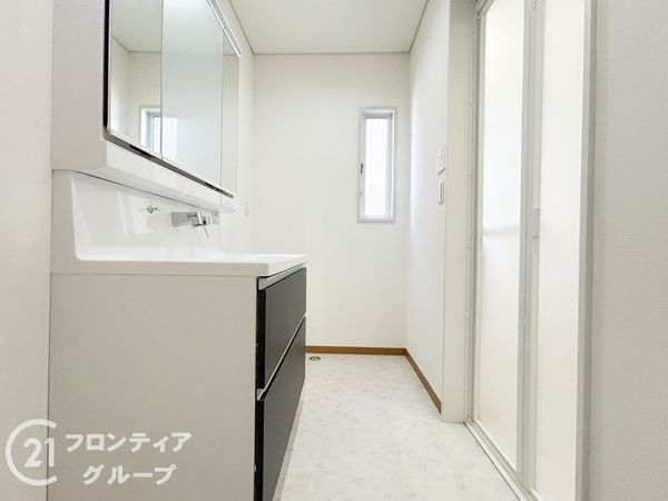大津市大石東５丁目の中古一戸建て