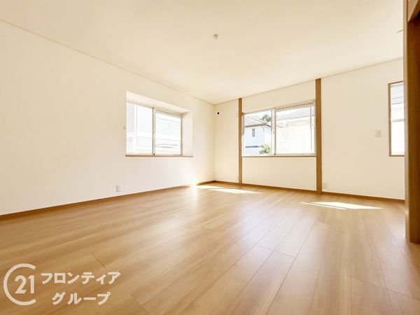 大津市大石東５丁目の中古一戸建て