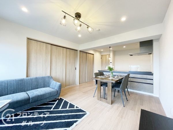 グラン・ドマーレ久津川　中古マンション
