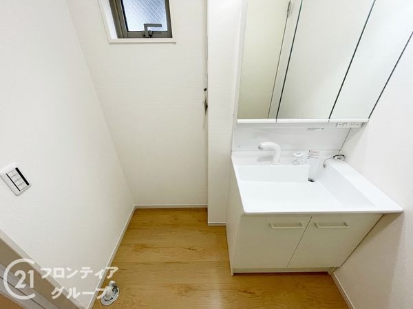 宇治市開町　新築一戸建て　１期　１号棟