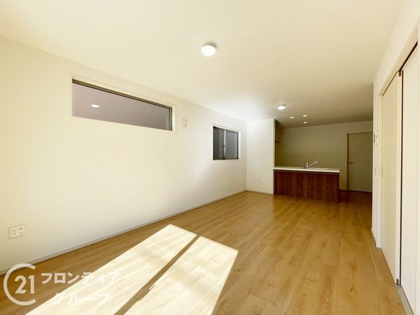 宇治市開町　新築一戸建て　１期　１号棟