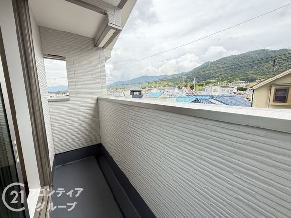 京都市伏見区醍醐外山街道町 新築一戸建て(バルコニー)