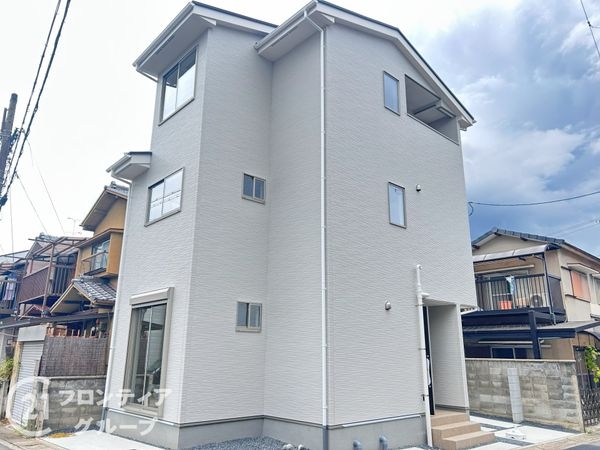 京都市伏見区醍醐外山街道町　新築一戸建て