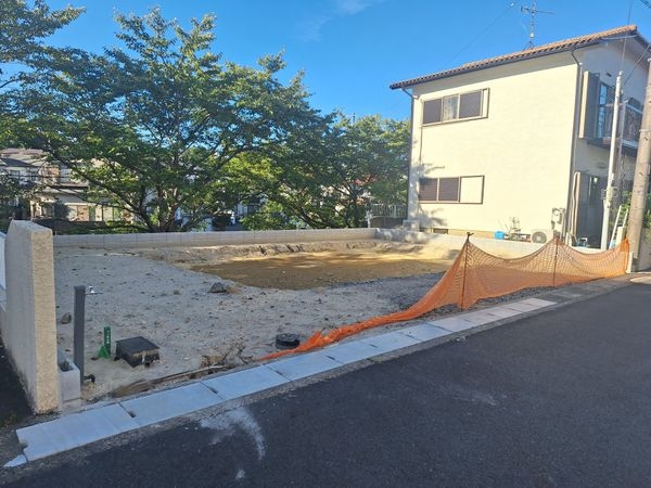 大津市千町２丁目　新築一戸建て　１期　全１区画