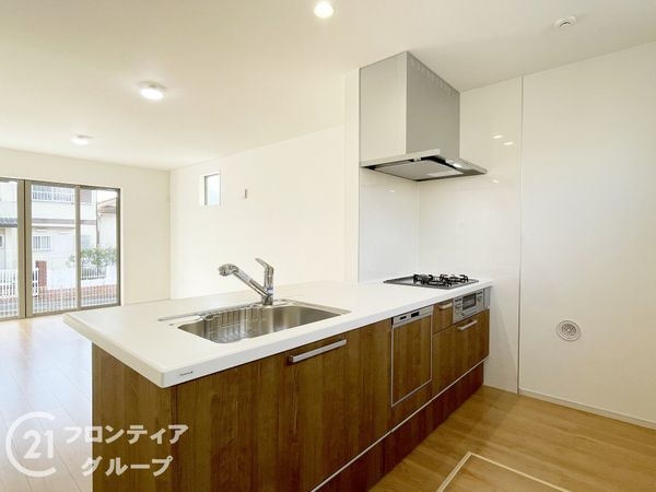 京都市伏見区醍醐柿原町　新築一戸建て