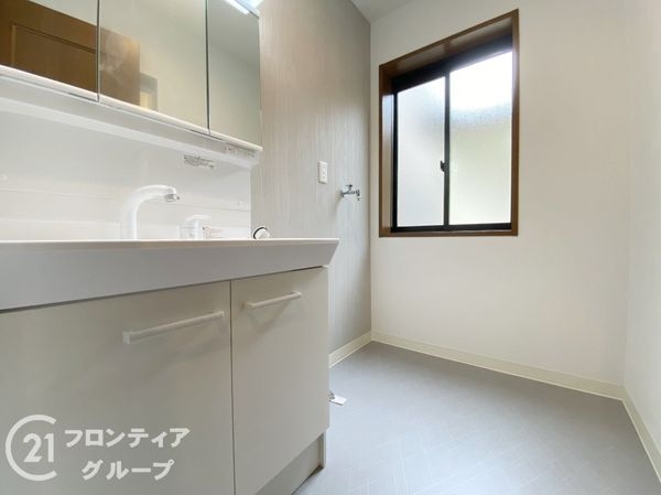 京都市伏見区久我石原町の中古一戸建て