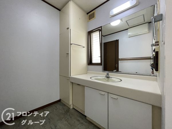 京田辺市大住責谷の中古一戸建て(洗面台・洗面所)