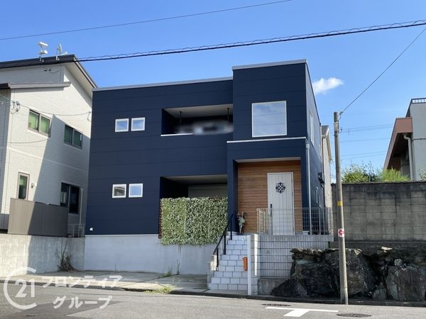 宇治市南陵町３丁目の中古一戸建て