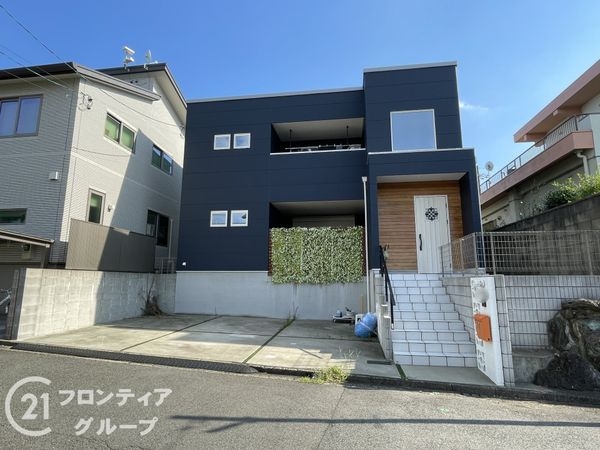 宇治市南陵町３丁目の中古一戸建て