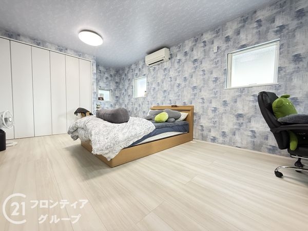宇治市南陵町３丁目の中古一戸建て