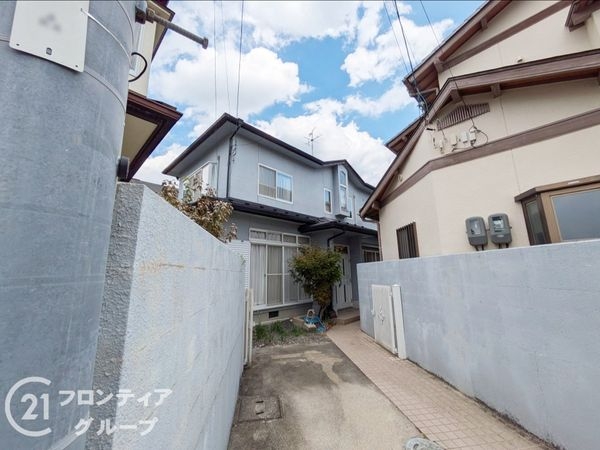 大津市本堅田３丁目の中古一戸建て
