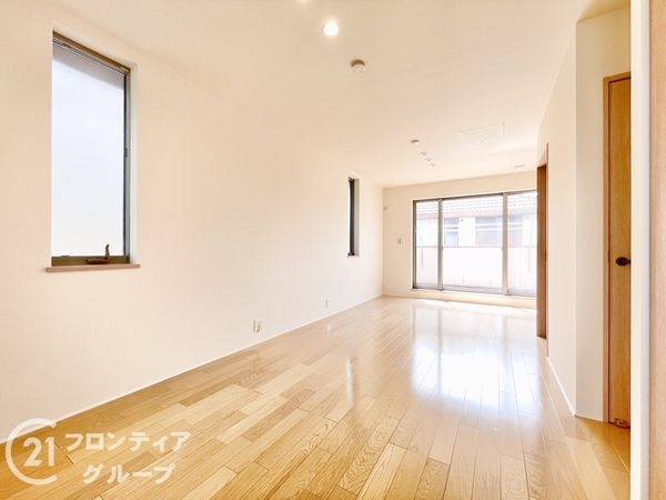 宇治市伊勢田町名木２丁目の中古一戸建て