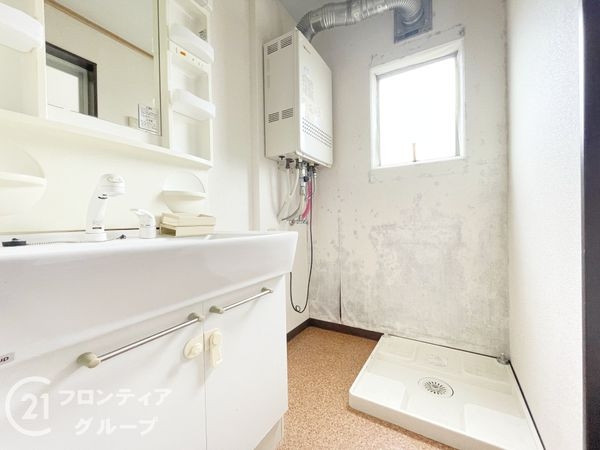 竹の台団地D1棟 中古マンション(洗面台・洗面所)