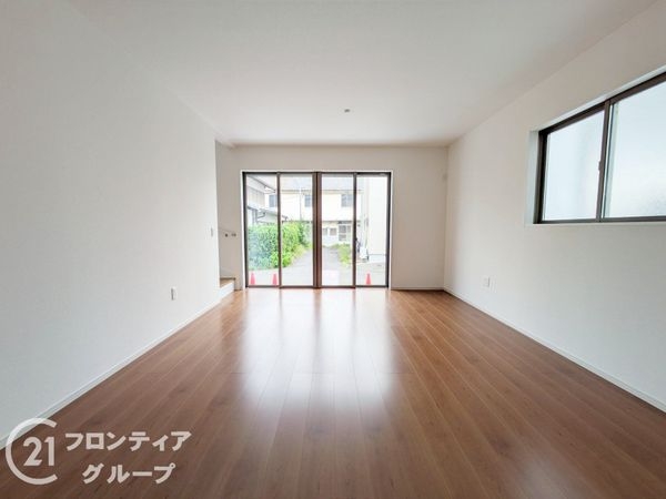 大津市錦織２丁目　新築一戸建て　１期　１号地
