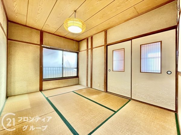 八幡市八幡安居塚の中古一戸建て