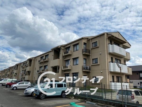 グローバル太秦　中古マンション