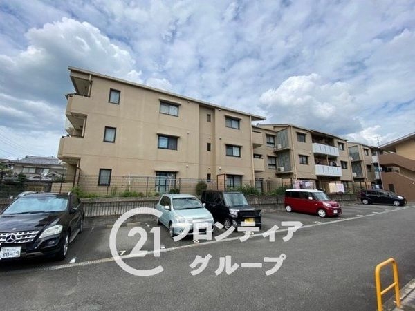 グローバル太秦　中古マンション