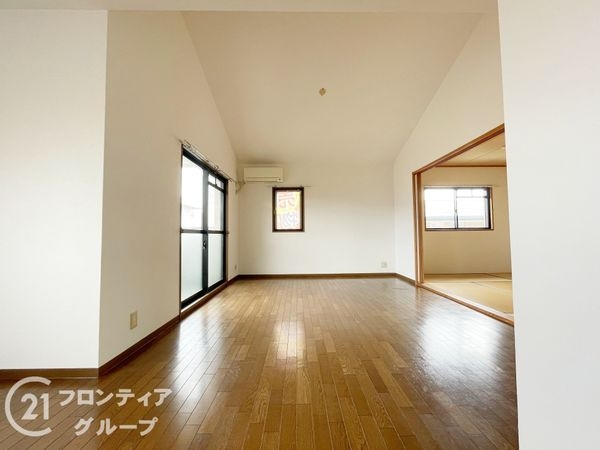 グローバル太秦　中古マンション