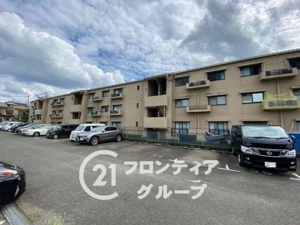 グローバル太秦　中古マンション