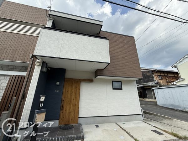 京都市伏見区向島立河原町の中古一戸建て