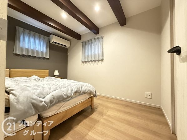 京都市伏見区向島立河原町の中古一戸建て