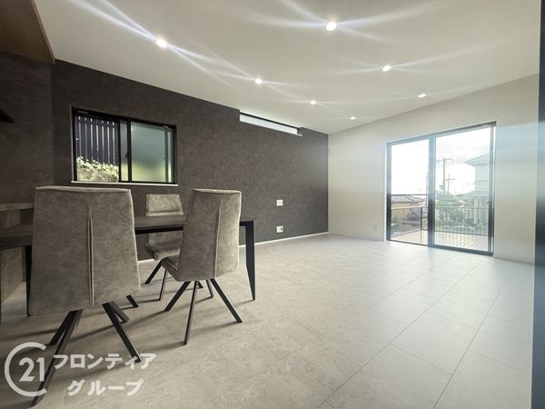 宇治市羽戸山１丁目の中古一戸建て