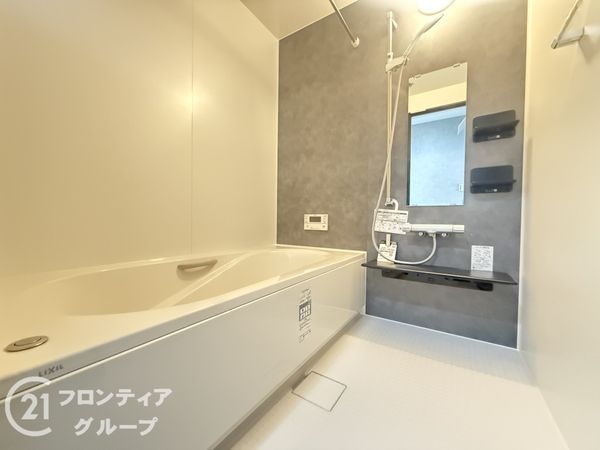 宇治市羽戸山１丁目新築一戸建て