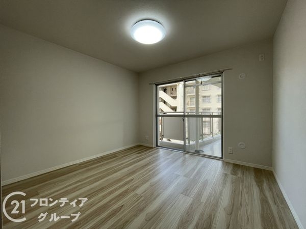 境谷西第2住宅団地16号棟　中古マンション