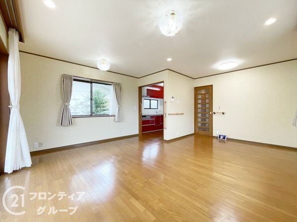 京田辺市花住坂２丁目の中古一戸建て