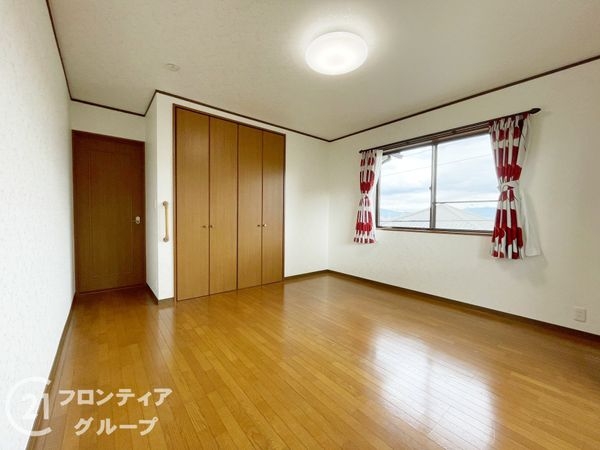 京田辺市花住坂２丁目の中古一戸建て