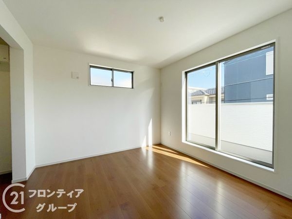 京都市南区久世大築町　新築一戸建て　２期　全４区画　４号地